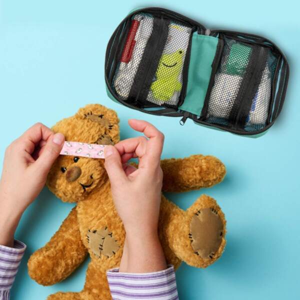 Erste-Hilfe-Set für Kinder & Kinderpflaster mit Motiven – Bild 8