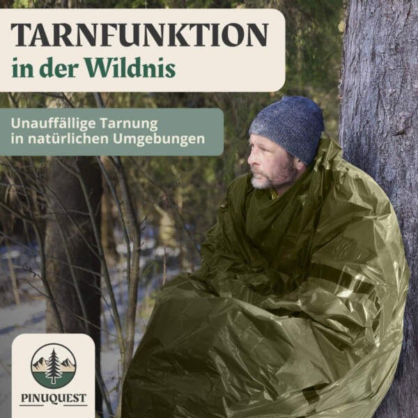 Grüner Notfall-Biwaksack zur Tarnung in der Natur