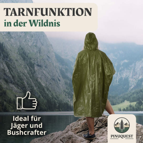 Grüner Notfall-Poncho zur Tarnung in der Natur